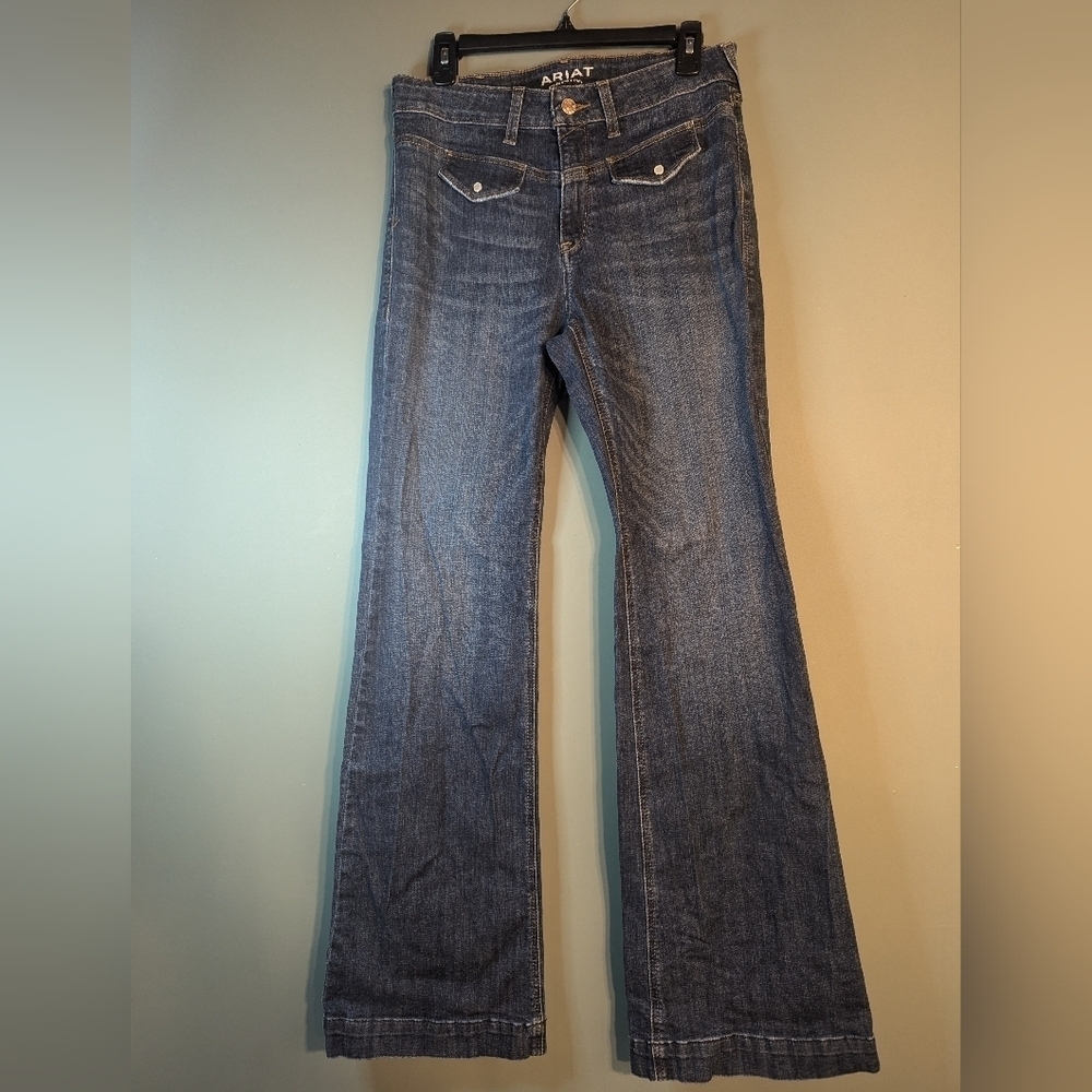Ariat wide leg trouser jean 31r  32 inseam